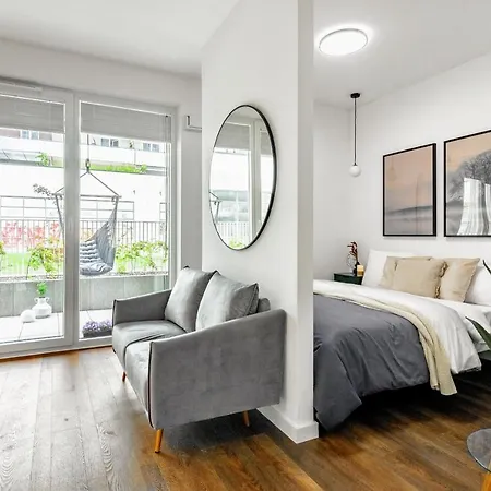 Apartment Mieszkanie Z Mini Ogrodkiem Hamak Brazylijski