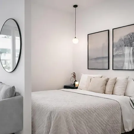 Stacja Wola - Mini Ogrodek & Hamak, Smart Tv I Wi-fi, Guminska 1, 29m2 Lejlighed Warszawa