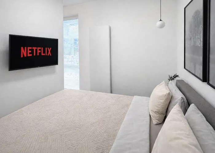 Stacja Wola - Mini Ogrodek & Hamak, Smart Tv I Wi-fi, Guminska 1, 29m2 Lejlighed *