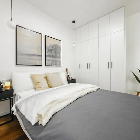 Stacja Wola - Mini Ogródek&hamak, Smart Tv I Wi-fi, Gumińska 1, 29m2 *